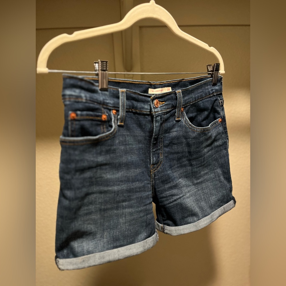 Levi’s 511 Jean Cuffed Shorts Women’s Size 28
